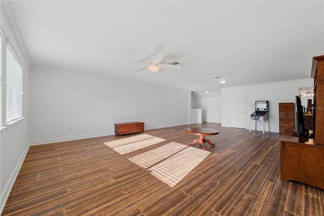 5268 SOUTHERN VALLEY LOOP, Brooksville, FL 34601