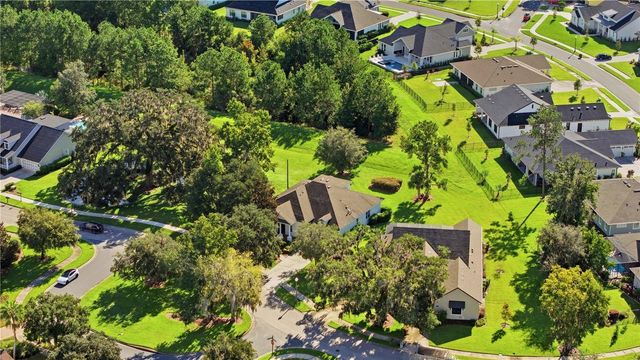 5268 SOUTHERN VALLEY LOOP, Brooksville, FL 34601