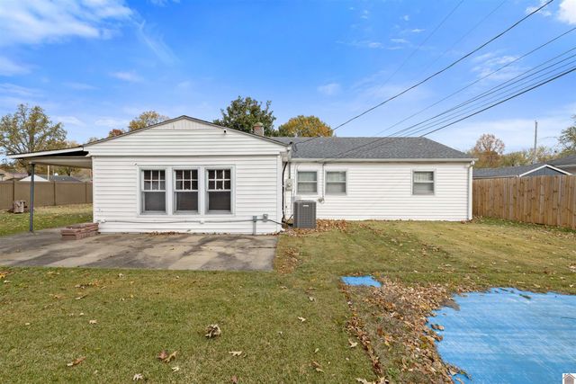 2018 S 29th Street, Paducah, KY 42003