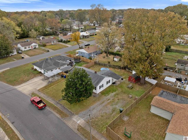 2018 S 29th Street, Paducah, KY 42003