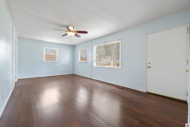 2018 S 29th Street, Paducah, KY 42003