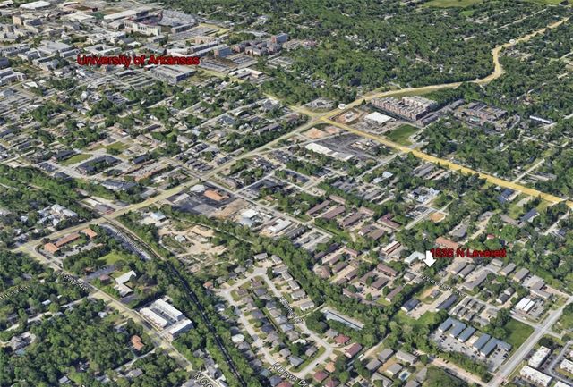 1535 N Leverett Avenue, Fayetteville, AR 72703