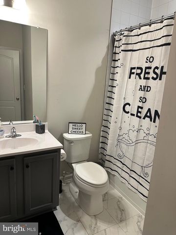 2645 SIERRA NEVADA AVE, Upper Marlboro, MD 20774