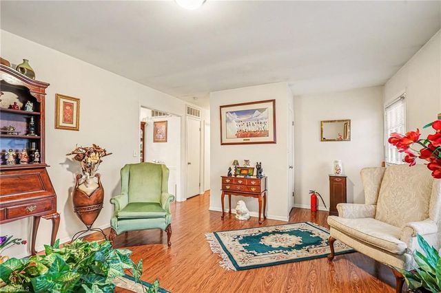 409 W Montcastle Drive, Greensboro, NC 27406