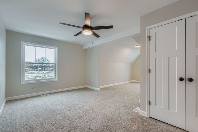 5250 169th Place, Oak Forest, IL 60452