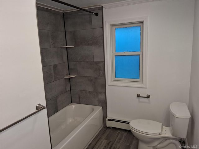 71 Cooks Road, East Patchogue, NY 11772