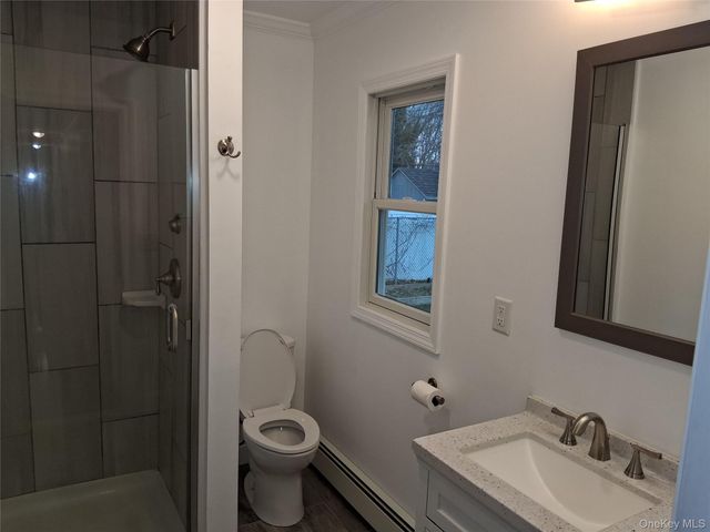 71 Cooks Road, East Patchogue, NY 11772