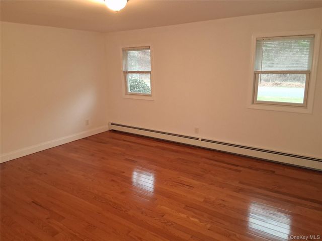 71 Cooks Road, East Patchogue, NY 11772