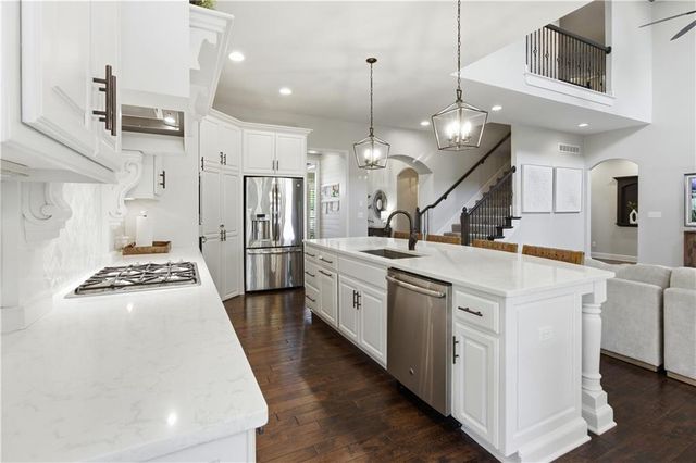 9716 Inspiration Street, Lenexa, KS 66227