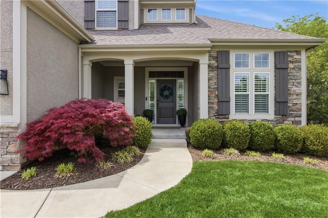 9716 Inspiration Street, Lenexa, KS 66227