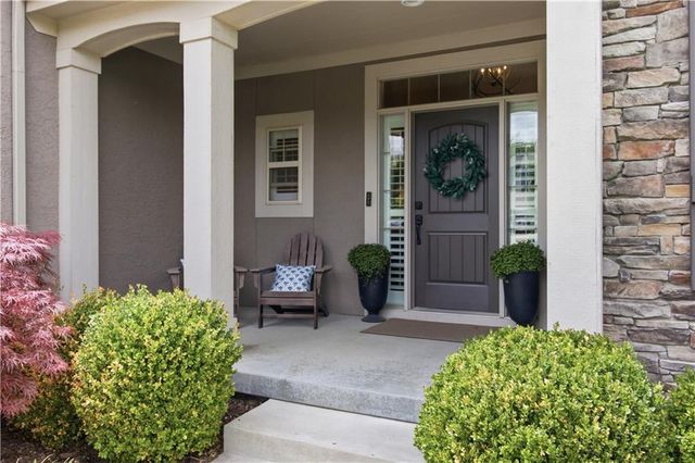 9716 Inspiration Street, Lenexa, KS 66227