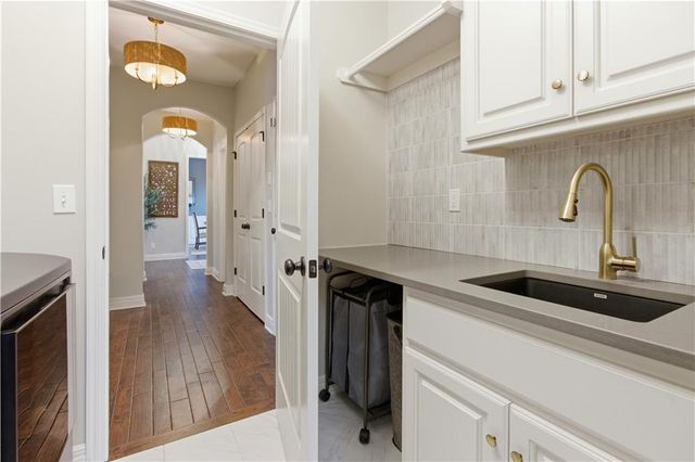 9716 Inspiration Street, Lenexa, KS 66227