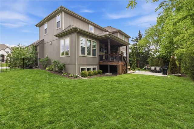 9716 Inspiration Street, Lenexa, KS 66227