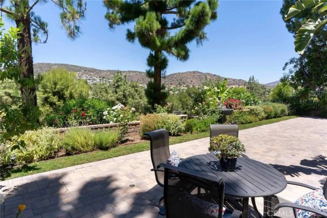 7371 Westcliff Drive, West Hills, CA 91307