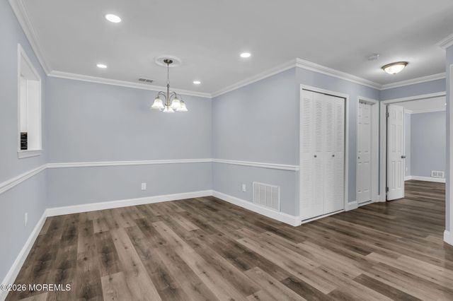 401 Hampton Court 15-7, Manalapan, NJ 07726