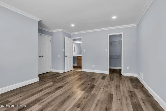 401 Hampton Court 15-7, Manalapan, NJ 07726