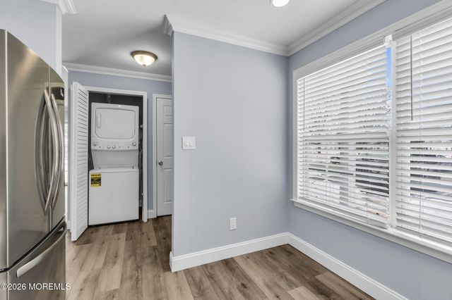 401 Hampton Court 15-7, Manalapan, NJ 07726