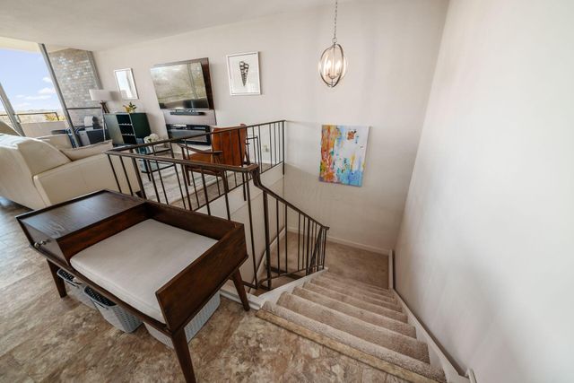 1000 Urlin Avenue, 518, Columbus, OH 43212