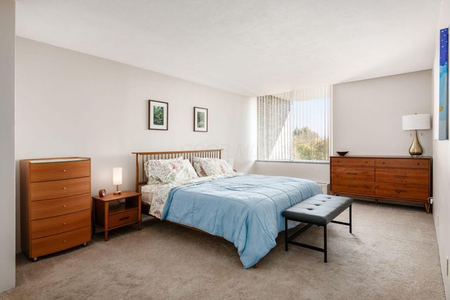 1000 Urlin Avenue, 518, Columbus, OH 43212