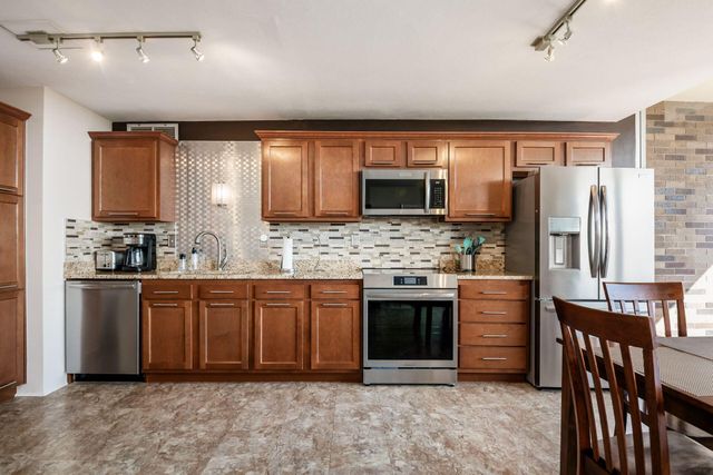 1000 Urlin Avenue, 518, Columbus, OH 43212