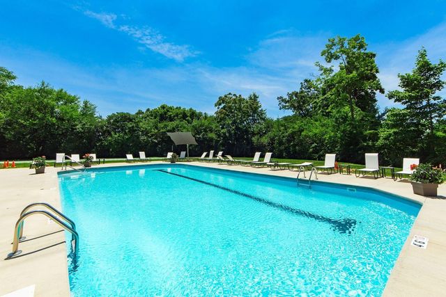 1000 Urlin Avenue, 518, Columbus, OH 43212