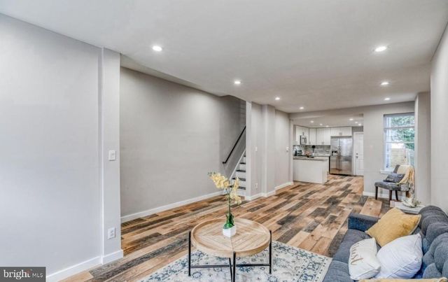 2021 W OXFORD ST, Philadelphia, PA 19121