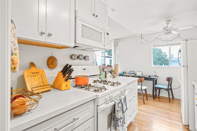 905 Gardenia, Long Beach, CA 90813