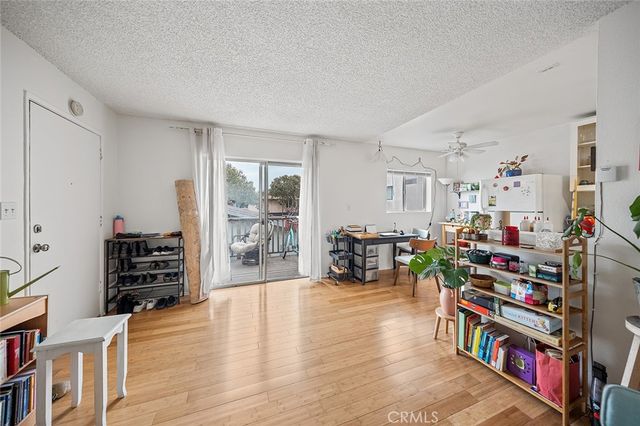 905 Gardenia, Long Beach, CA 90813