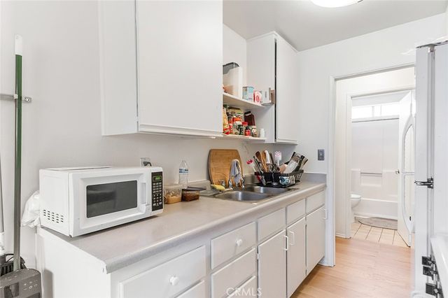 905 Gardenia, Long Beach, CA 90813