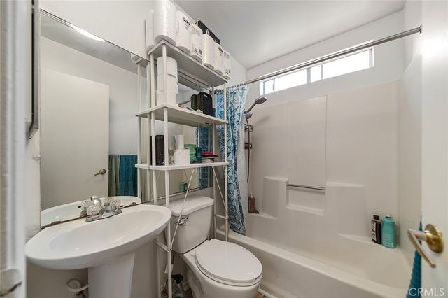 905 Gardenia, Long Beach, CA 90813