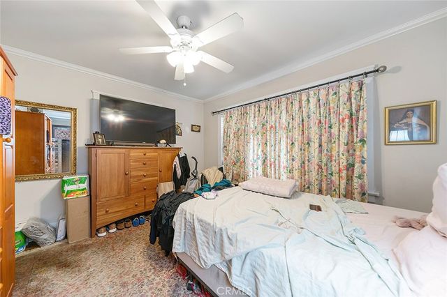 905 Gardenia, Long Beach, CA 90813