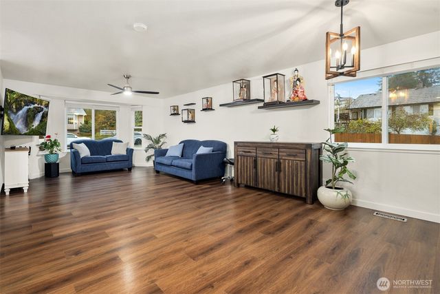 7310 Grove Street, Marysville, WA 98270