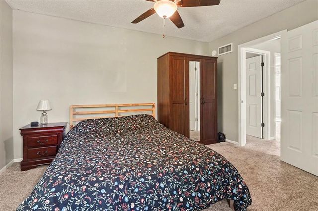 420 Cattleman Court, Lawrence, KS 66049