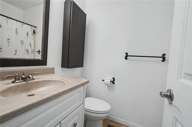 420 Cattleman Court, Lawrence, KS 66049