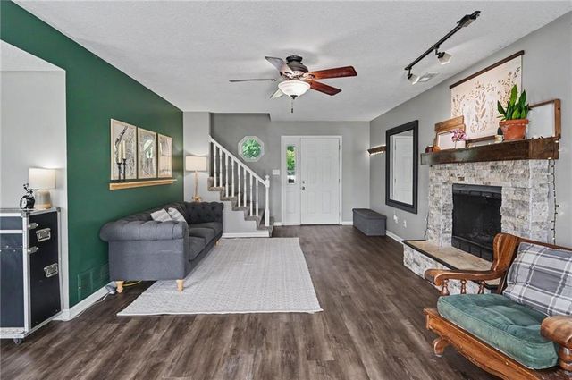 420 Cattleman Court, Lawrence, KS 66049