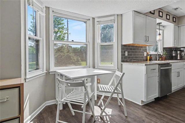 420 Cattleman Court, Lawrence, KS 66049