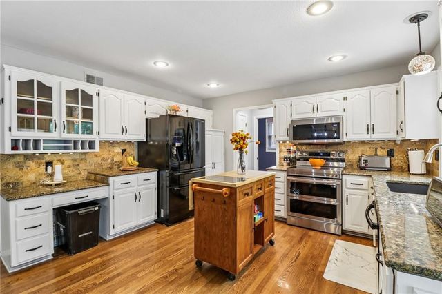 5115 NW 66th Terrace, Kansas City, MO 64151