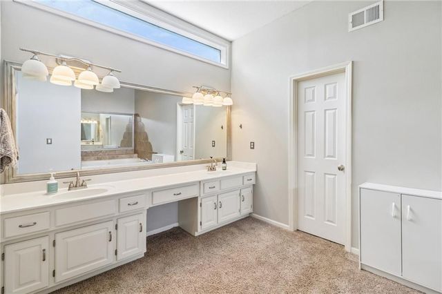 5115 NW 66th Terrace, Kansas City, MO 64151