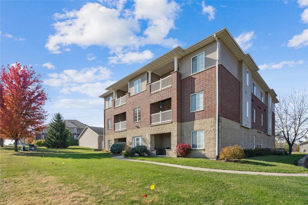 315 Taft Avenue, Iowa City, IA 52245