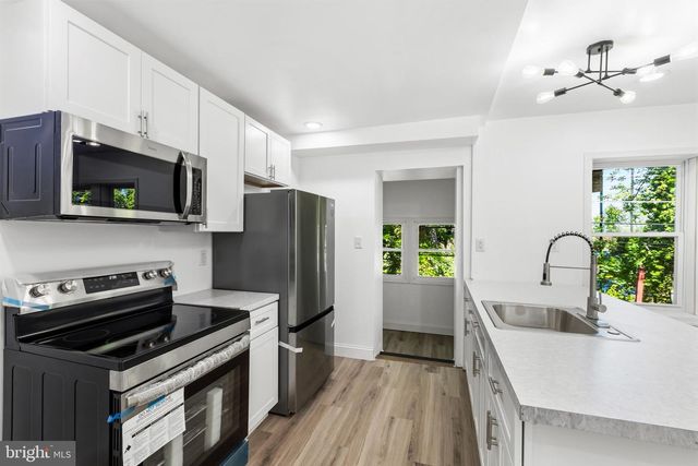 1415 RIDLEY AVE, Chester, PA 19013
