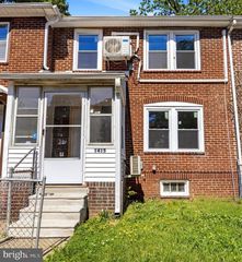 1415 RIDLEY AVE, Chester, PA 19013