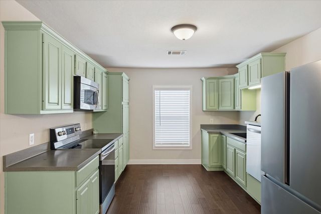 2209 Hare Lane, Greenville, TX 75402