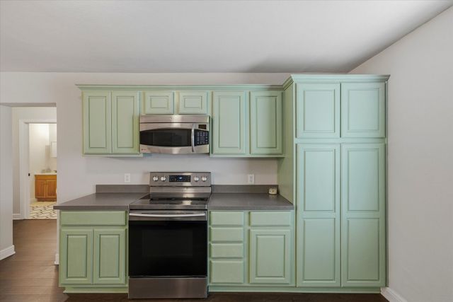 2209 Hare Lane, Greenville, TX 75402