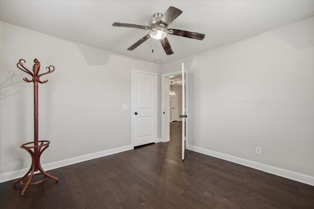 2209 Hare Lane, Greenville, TX 75402