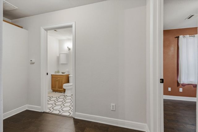 2209 Hare Lane, Greenville, TX 75402