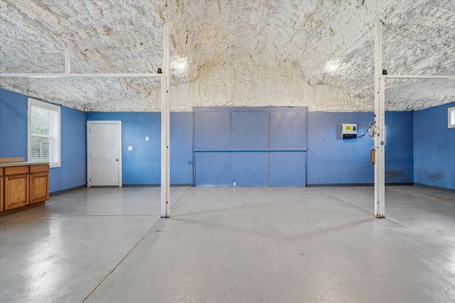 2209 Hare Lane, Greenville, TX 75402