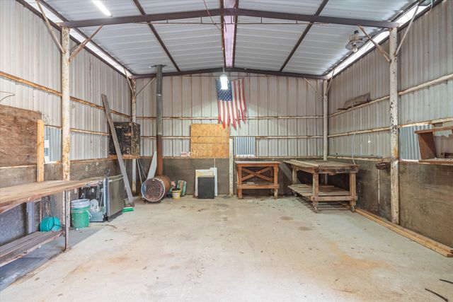 2209 Hare Lane, Greenville, TX 75402