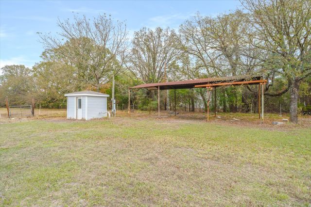 2209 Hare Lane, Greenville, TX 75402