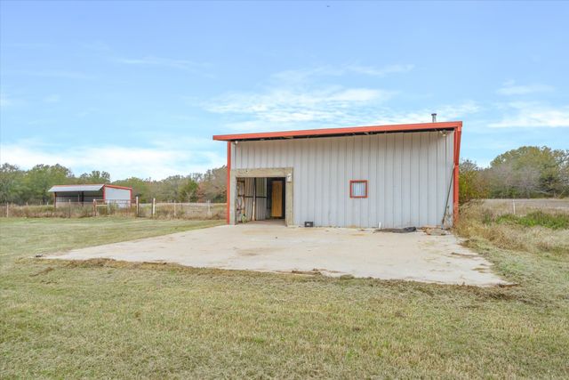 2209 Hare Lane, Greenville, TX 75402