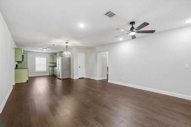 2209 Hare Lane, Greenville, TX 75402